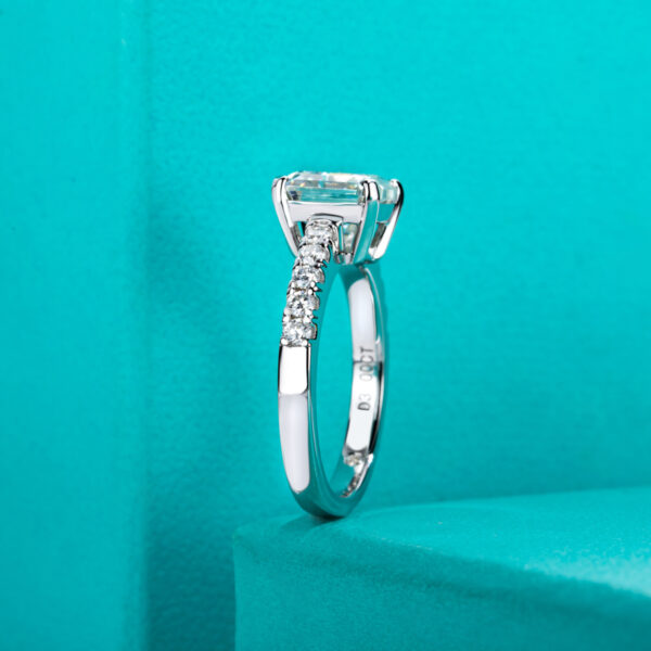 Anel Solitário Asscher Moissanite - Imagem 6