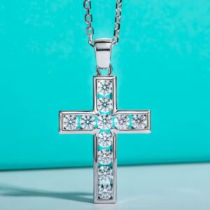 Pingente cruz moissanite